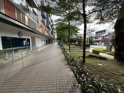 Kensington Square (D19), Retail #551030811